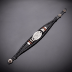 Pulsera de cuero trenzado negro con inscripción JESÚS ES SEÑOR