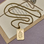 Collar con Colgante de la Virgen de Guadalupe con Corazón - Dije con Borde