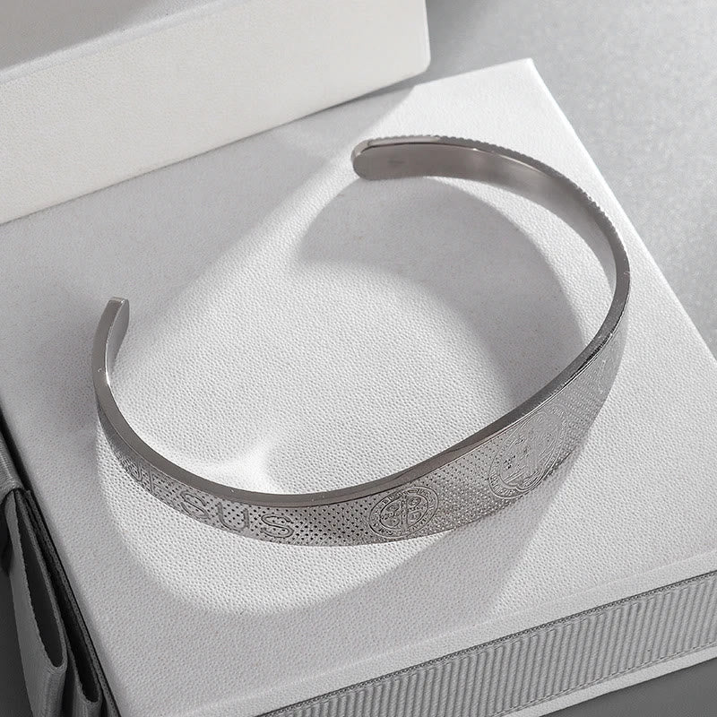 Pulsera de Brazalete San Benito Paz y Protección en Dorado y Plateado