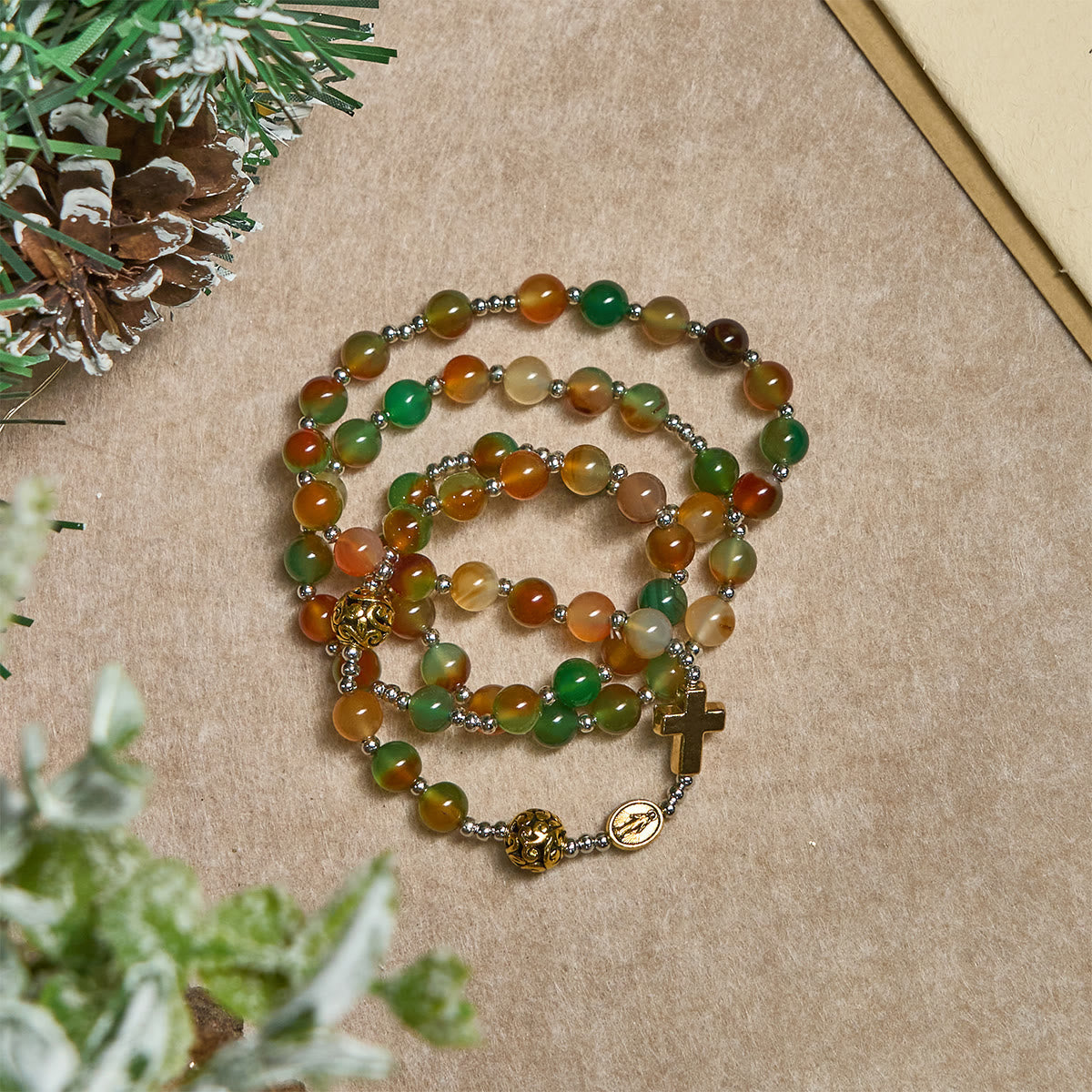 Pulsera de Rosario de Navidad de Malaquita Multicapa con Cruz y Medalla