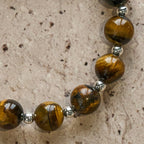 Pulsera de Piedra Ojo de Tigre con Cruz "Coraje en Cristo": Ora sin Miedo