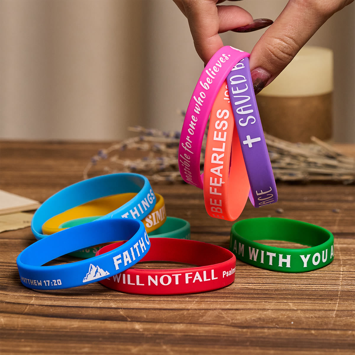 Pulseras de silicona con versículos bíblicos: Recordatorios de fe y devoción colorida