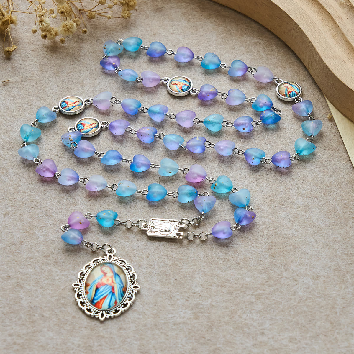 Rosario y pulsera Corazón Azul y Mariposa: Devoción y espiritualidad artística