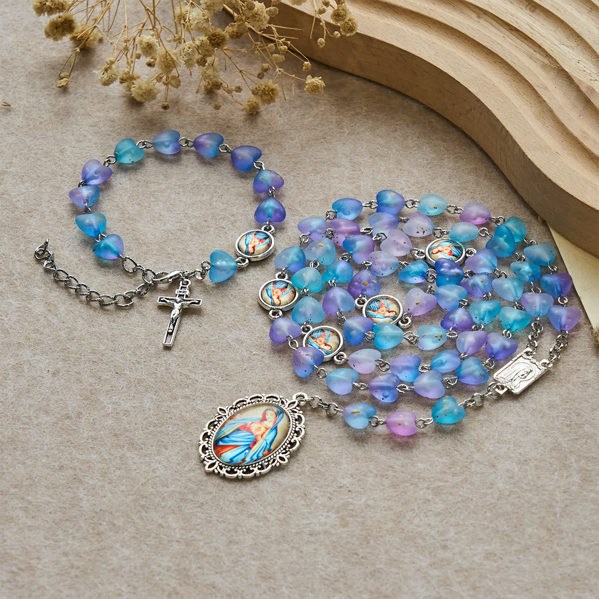 Rosario y pulsera Corazón Azul y Mariposa: Devoción y espiritualidad artística