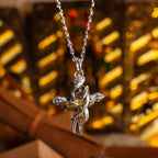 Collar de Cruz con Filigrana Ornamentada: Diseño Bicolor para un Uso Diario Devoto