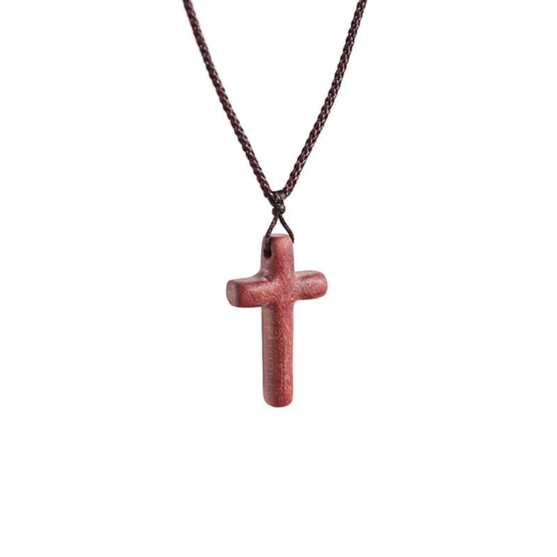 Collar con cruz de sándalo rojo hecho a mano — Devoción sencilla, uso diario