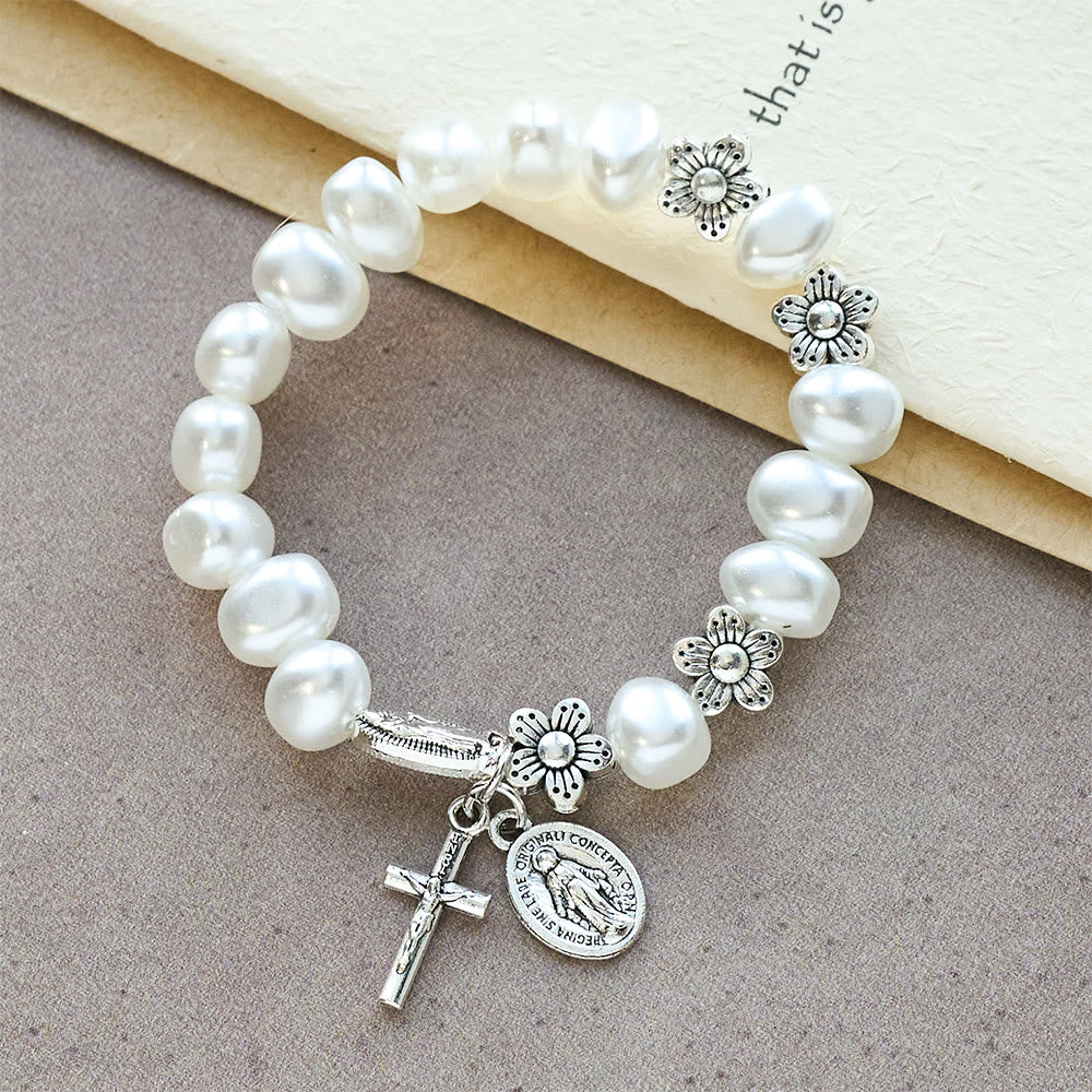 Pulsera Luz de Gracia — Cuentas Suaves con Dijes Devocionales