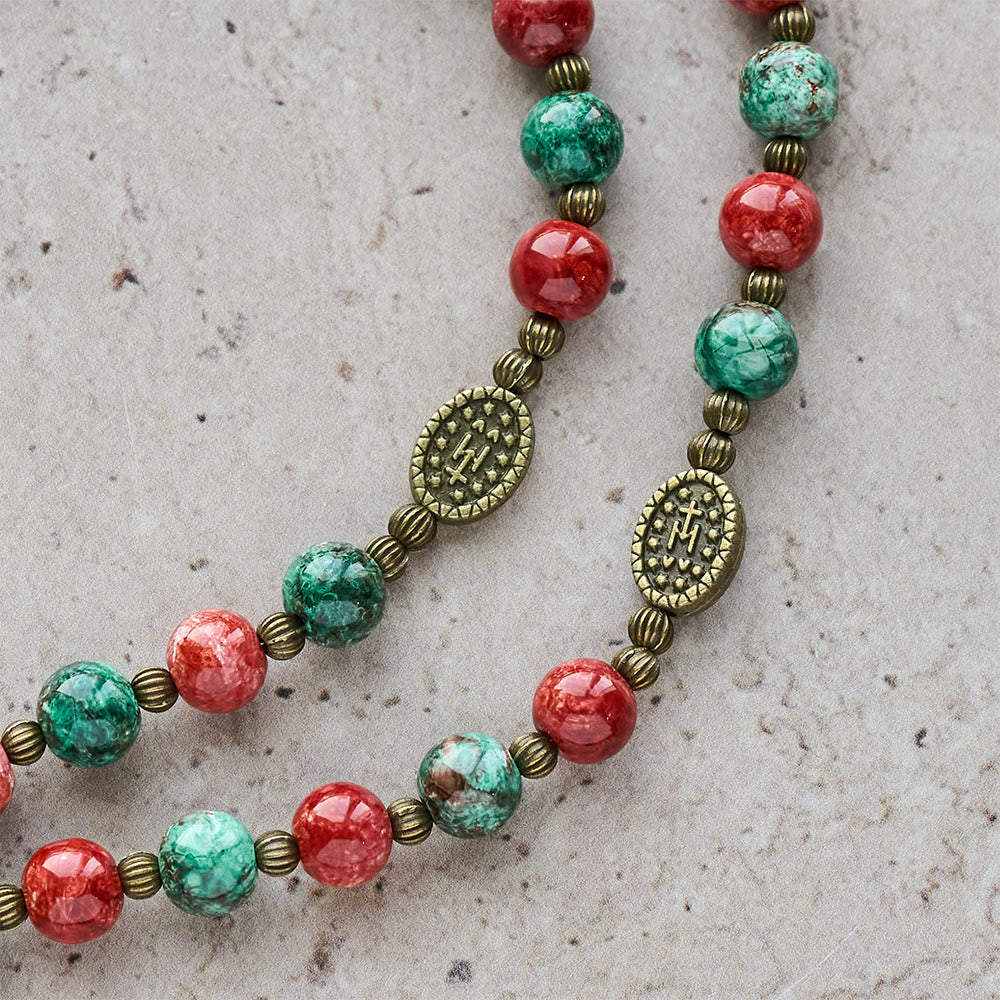 Rosario de cristal con pintura al óleo, pulsera: Recordatorio de fe y gracia para momentos de recogimiento