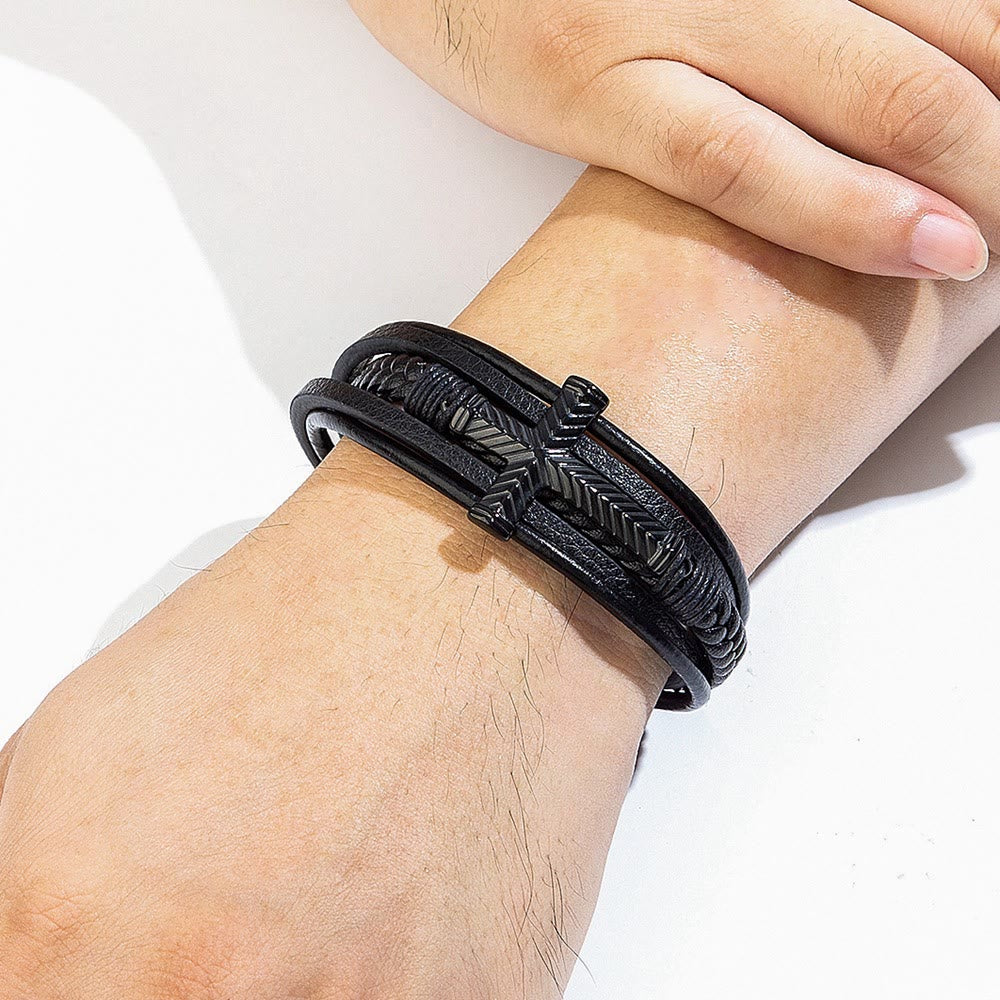 Pulsera de cuero en forma de cruz de tres estilos: fe personalizada en cada hebra