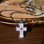 Collar Doble Cruz de Dos Colores: Fe Inquebrantable para el Uso Diario