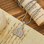 Collar con colgante de cruz ornamentada: fe inquebrantable para uso diario