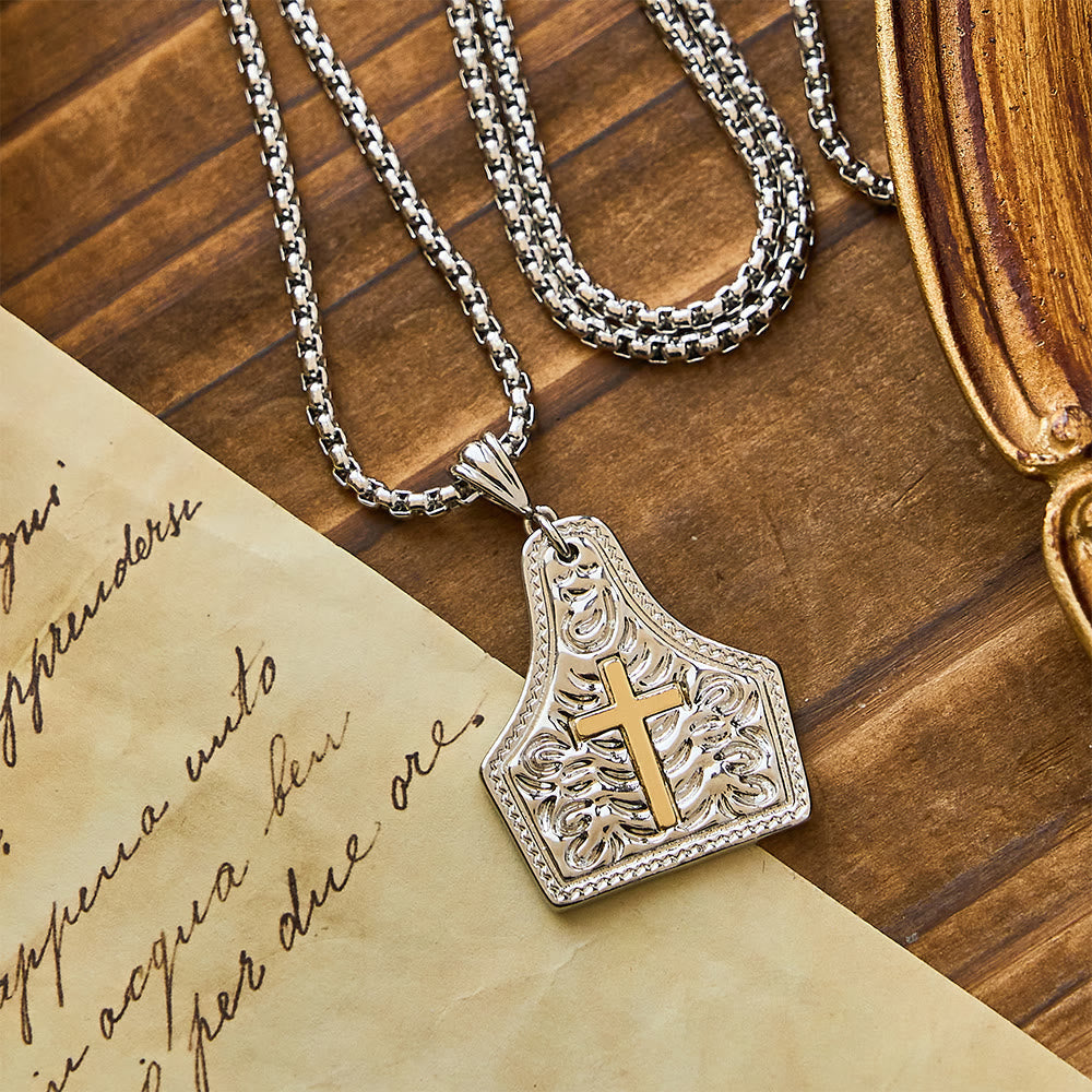 Collar con colgante de cruz ornamentada: fe inquebrantable para uso diario