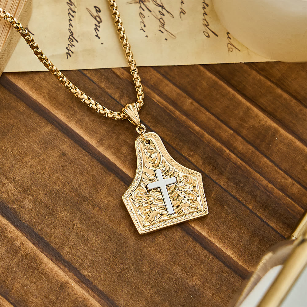 Collar con colgante de cruz ornamentada: fe inquebrantable para uso diario