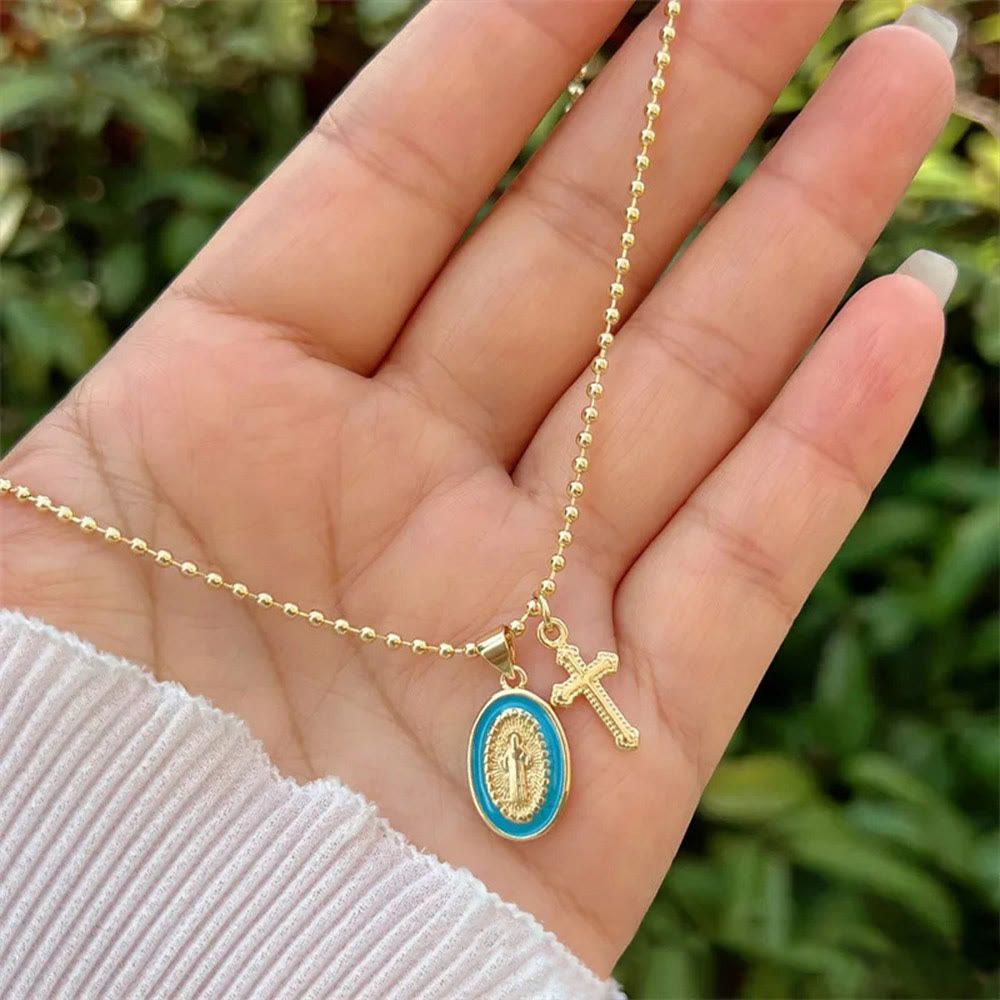 Collar de Doble Fe de la Virgen y la Cruz: Compañero Constante para la Creencia Diaria