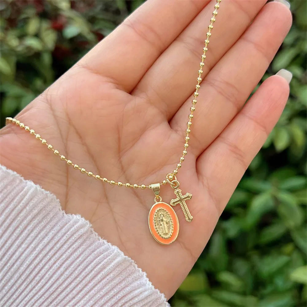 Collar de Doble Fe de la Virgen y la Cruz: Compañero Constante para la Creencia Diaria