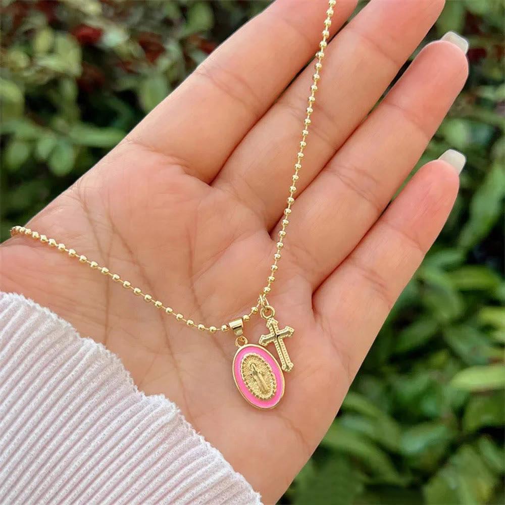 Collar de Doble Fe de la Virgen y la Cruz: Compañero Constante para la Creencia Diaria