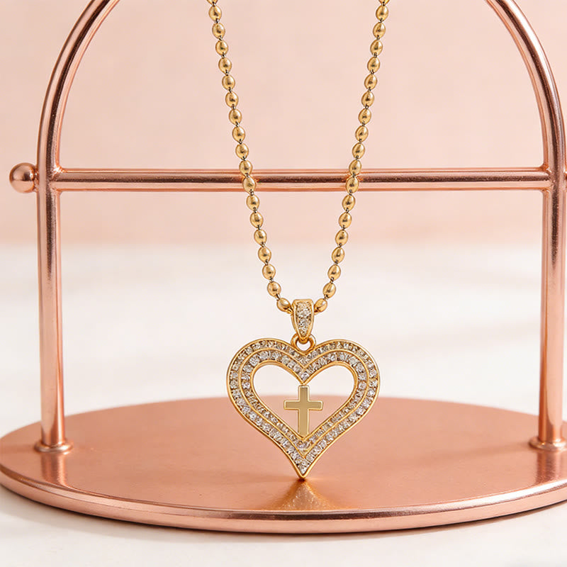 Collar con colgante Corazón y Cruz Dorados Brillantes: Encarna Su Amor Sagrado