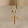 Collar Cruz Trébol Minimalista con Versículo Bíblico de Fe y Fuerza