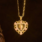 Collar Corazón de Nuestra Señora Calado con Acento de Rosa: Un recordatorio diario de Su intercesión