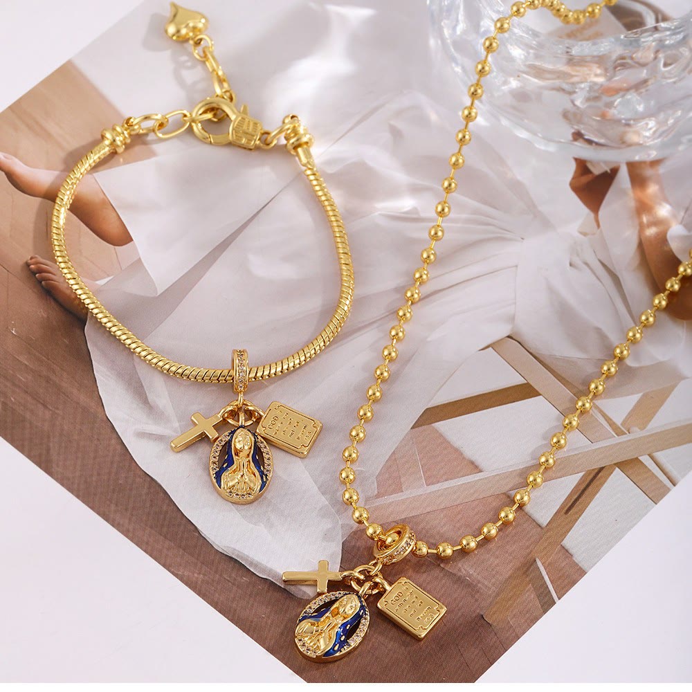 Conjunto de joyas con el dije de Nuestra Señora de Gracia: Un símbolo de devoción eterna