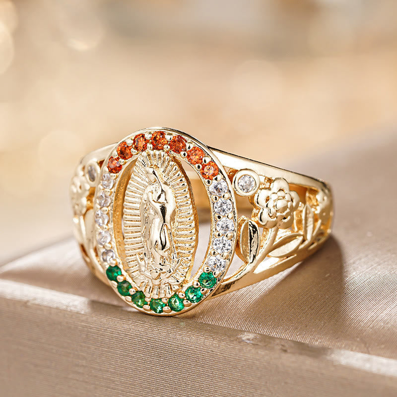 Anillo de Nuestra Señora con Circonitas y Diseño Floral: Un Elegante Recordatorio de Fe Inquebrantable