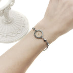 Mateo 17:20 y Lucas 1:37 con pulsera de semillas de mostaza: eslabones de corazón con detalle de puntos de circonita