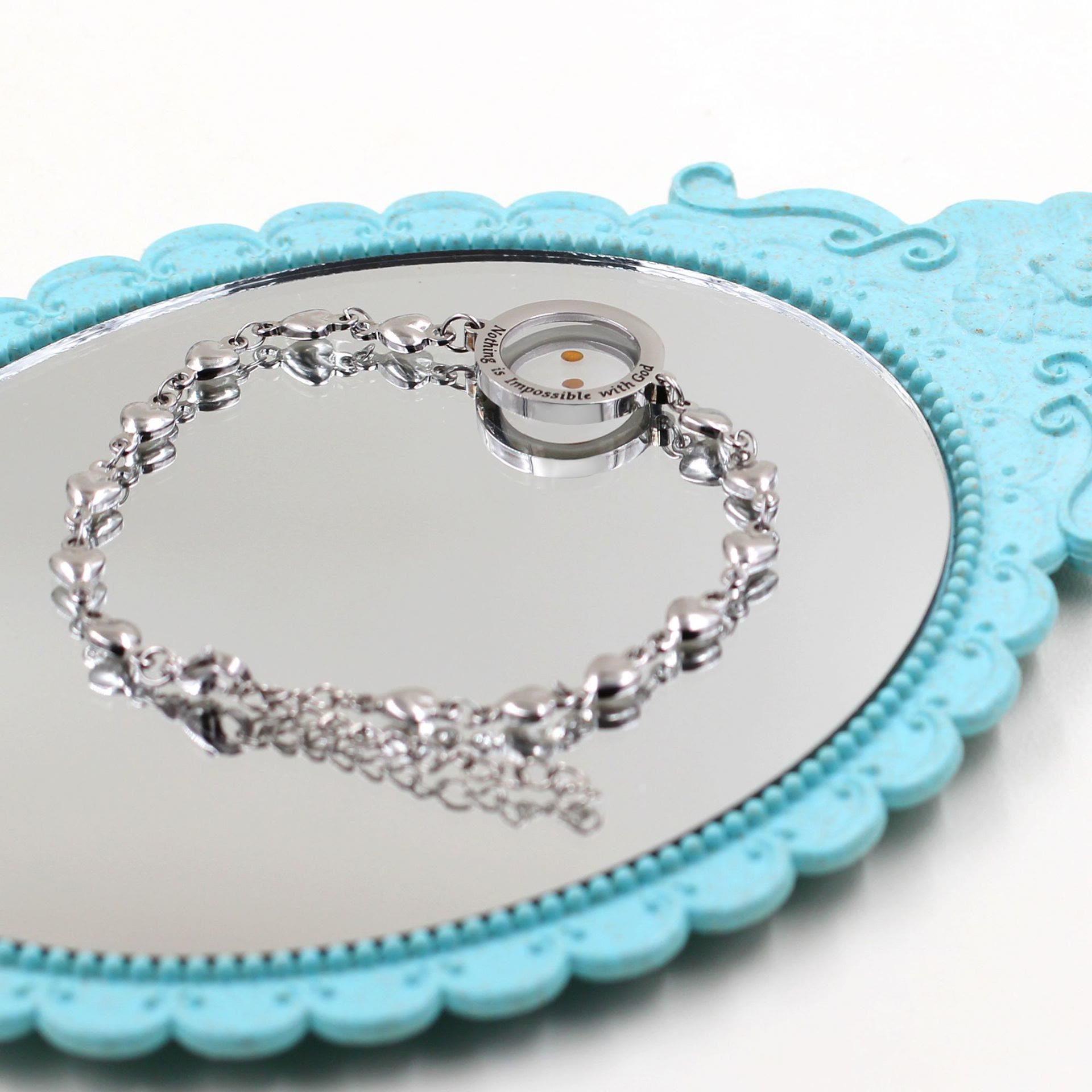 Mateo 17:20 y Lucas 1:37 con pulsera de semillas de mostaza: eslabones de corazón con detalle de puntos de circonita