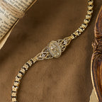 Colección de Pulseras de Filigrana Dorada de Nuestra Señora: Símbolo de Gracia y Protección Maternal