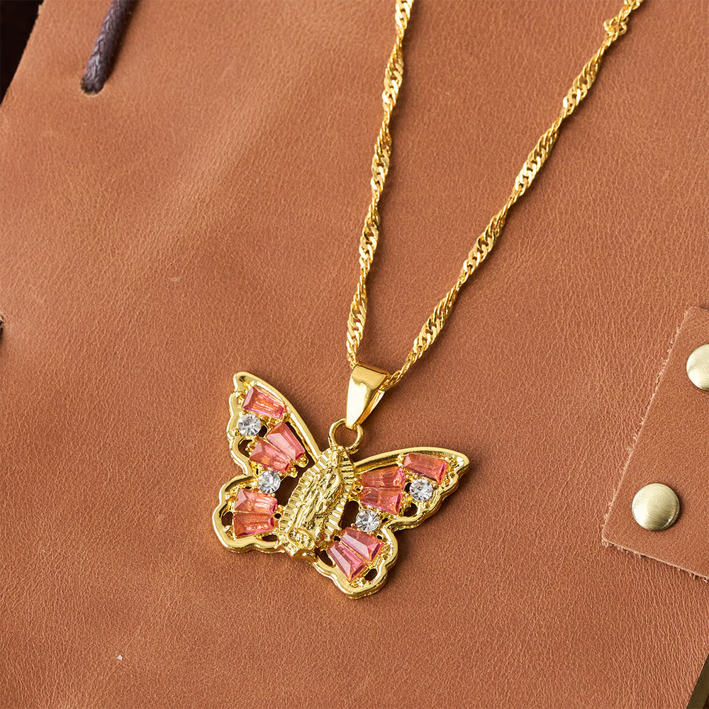 Collar Mariposa Renacimiento Espiritual: Centro Virgen y Cadena de Cuerda Retorcida con Alas de Cristal