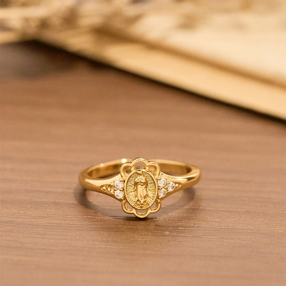 Anillo de Circón de Filigrana de Nuestra Señora: Emblema de la Gracia Mariana y la Delicadeza