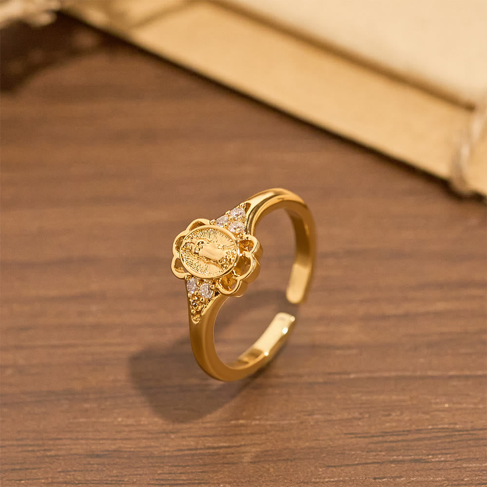 Anillo de Circón de Filigrana de Nuestra Señora: Emblema de la Gracia Mariana y la Delicadeza