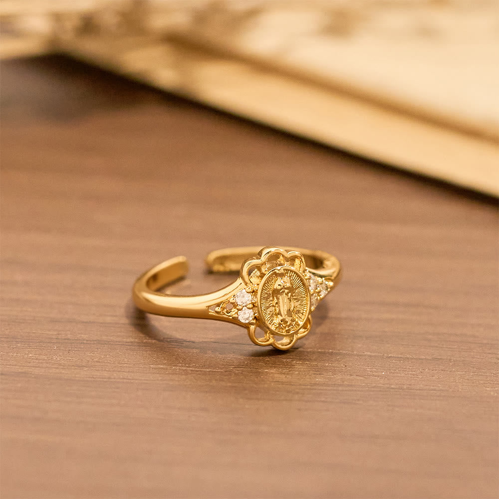 Anillo de Circón de Filigrana de Nuestra Señora: Emblema de la Gracia Mariana y la Delicadeza