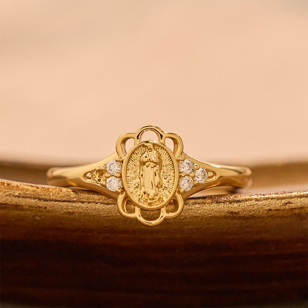 Anillo de Circón de Filigrana de Nuestra Señora: Emblema de la Gracia Mariana y la Delicadeza