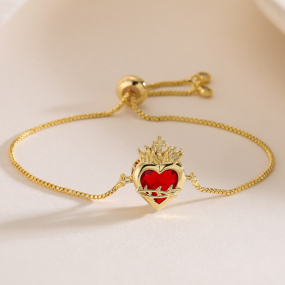 Elegante pulsera devocional del Sagrado Corazón: encarna el amor de Cristo y la fortaleza espiritual