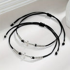Pulsera con cuentas de cruz intrincada: tejida con fe, gracia y amor inquebrantable