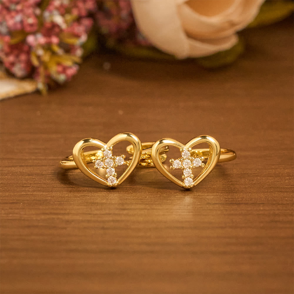 Anillo Abierto Corazón Cruz Elegante: Emblema De Fe Devota y Guía Celestial