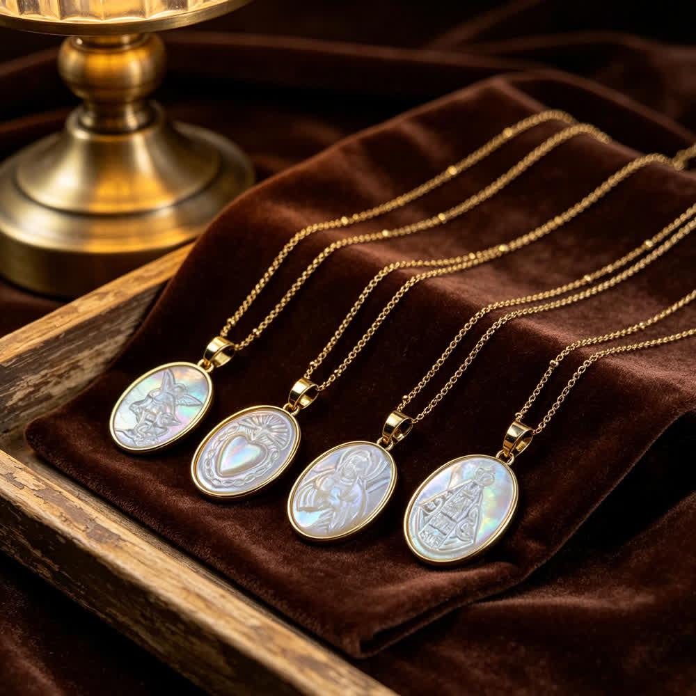 Collar de perlas blancas naturales de la Santa: Sagrado Corazón, Jesús, Nuestra Señora y San Miguel