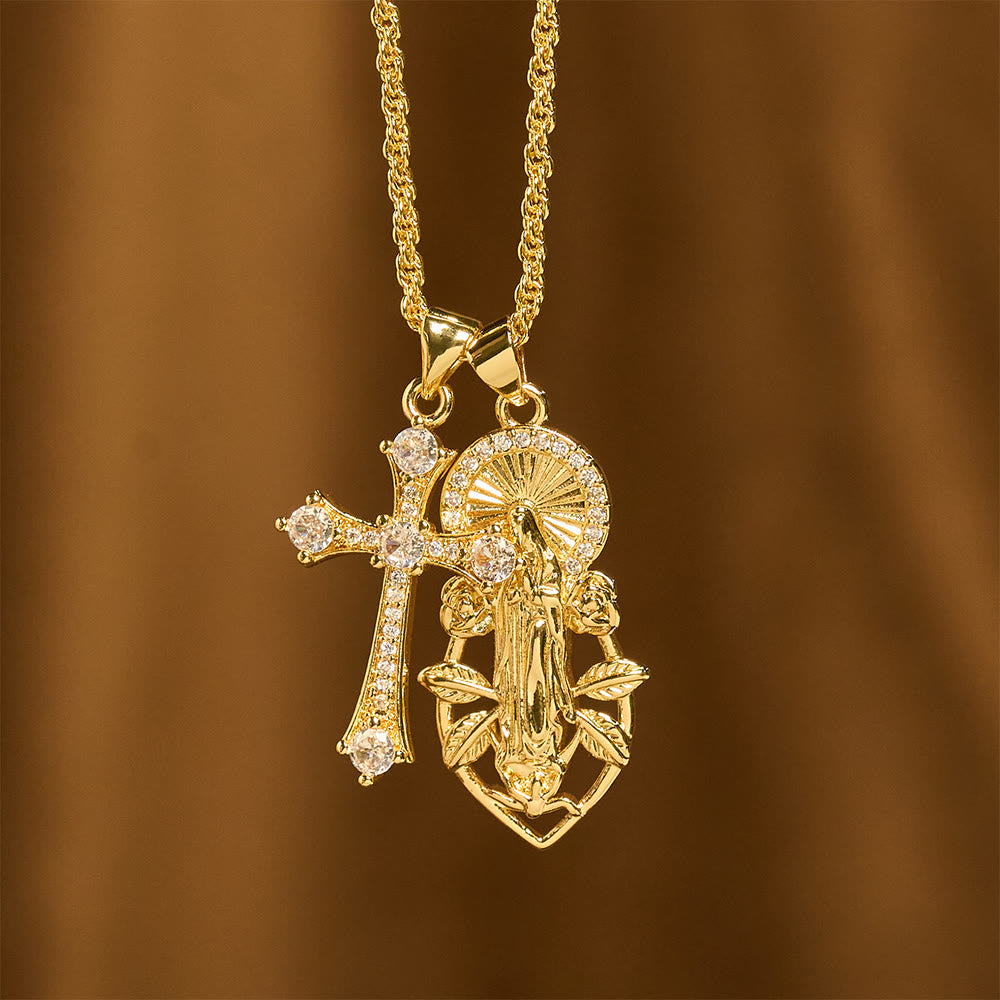 Conjunto de collar de fe con la Virgen ornamentada y cruz alada: Emblema de protección espiritual
