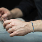 Pulsera con cuentas curativas de cruz turquesa